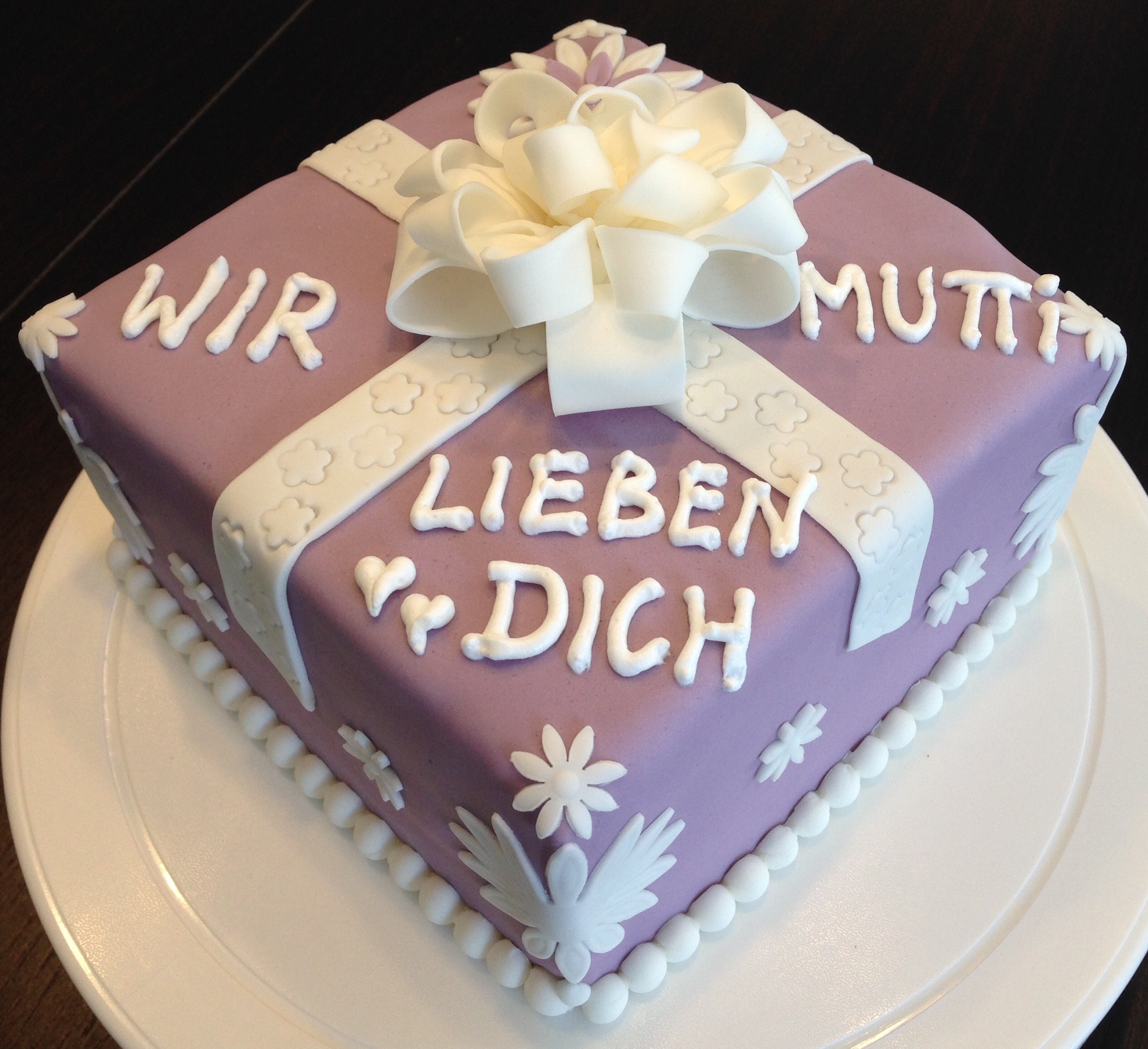 Muttertagskuchen mit Fondant | Mycrafts