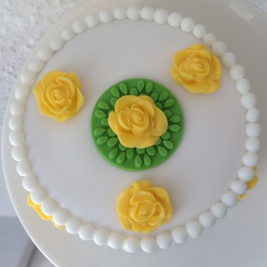 Verziehrung aus Rollfondant